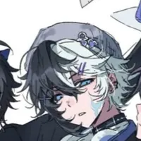 Phong_👁️👄👁️