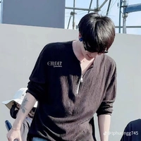 Q.Hùng