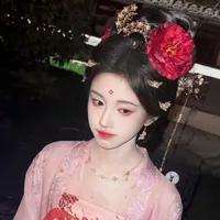 A Ly là chồng=))