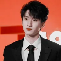 Nghiêm Hạo Tường"Anh"