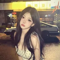 Lục Ngọc Khả Hân_Nu9