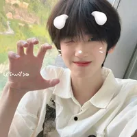 Tả Kỳ Hàm_cậu