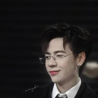 Quang Hùng 