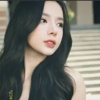 Nguyễn Hoàng Lan(LyLy)