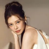 Bùi Lan Hương( mẹ nàng )