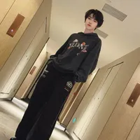 D.âm và có tiền_ZQH