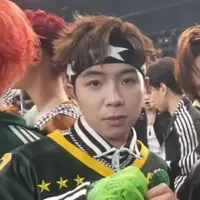 Nguyễn Xuân Bách. 18 tuổi