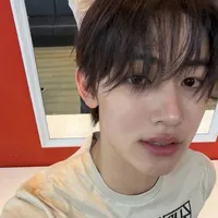 𝐄𝐨𝐦 𝐒𝐮𝐧𝐠-𝐇𝐮𝐲𝐧