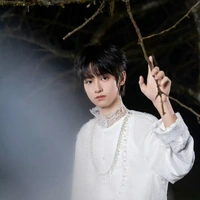 Dương Hàm Bác