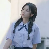 Học sinh: Nữ