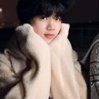 Trương Hàm Thụy_y