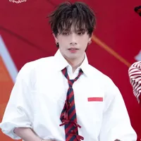 Bạch Hồng Tường_em trai Cường