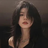 Hoàng Khánh Hà|Kayla_nó