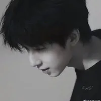 Yang BoWen_Anh