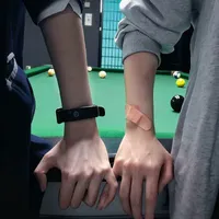 nhà có hai em cá mèo