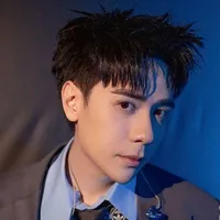 Lê Quang Hùng (Phone)