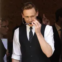 Tom Hiddleston