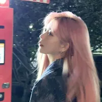 Trịnh Đan Ny - Nàng