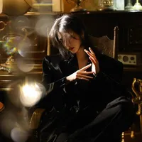 Lục Tư Nhiên _ Mẹ cô