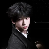 Dương Bác Văn_hắn