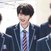 Tả Kỳ Hàm_cậu