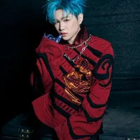 Hoàng Đức Duy-Bông