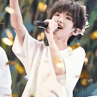 Tả Kỳ Hàm (Cậu)