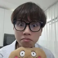 T/g là ai nhìn đi má