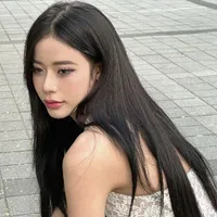 Hoàng Diệp Anh