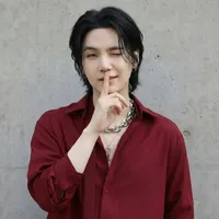 Min Yoon-gi (Suga)