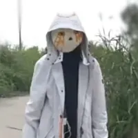 707