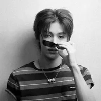 SeongHyeon - Lúm