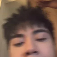 quang hùng_phone_