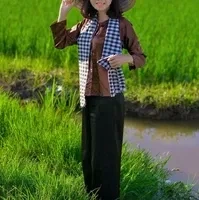 Thắm