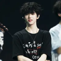 Trương Hàm Thụy_y