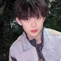 Trần Tư Hãn / cậu²