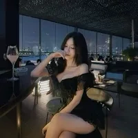 LÊ NGỌC QUỲNH ( bống)