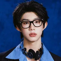 Trần Dịch Hằng _Hắn