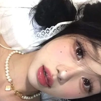 Yuri - bạch liên hoa