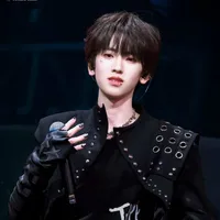 Tả Kỳ Hàm-Hắn