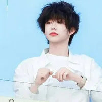 Trần Dịch Hằng_ bé