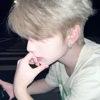white_@cuctrang