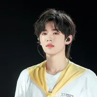 Tống Á Hiên