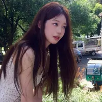 Khúc Kim Ngưu [ 17 tuổi ]
