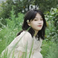 Hoàng Xán Xán 