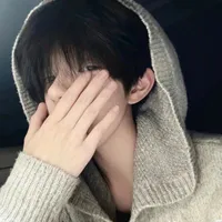 Vĩ hoàng Khánh bn na⁹