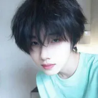 Nhiếp Vĩ Thần_cậu