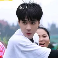 Lê Quang Hùng (cậu)