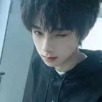 Vương Lỗ Kiệt_em