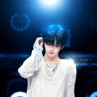 Trương Hàm Thuỵ